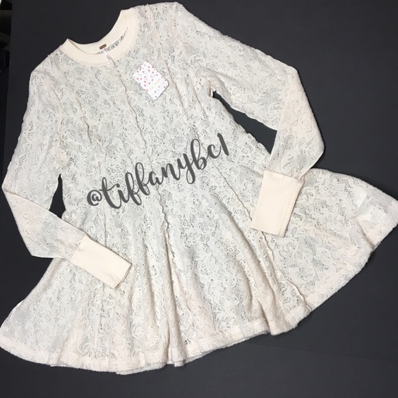 Free People Coffee in the Morning Lace Tunic - Picture 7 of 16